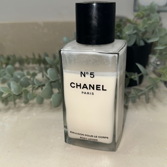VINTAGE CHANEL NO. 5 BODY LOTION - Picture 1 of 4